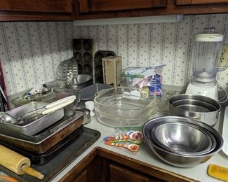 Kitchenalia, bakeware