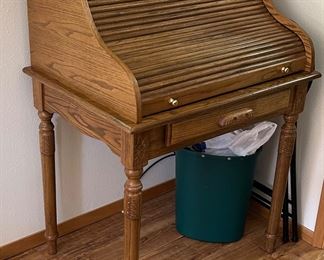 SMALL ROLL TOP DESK