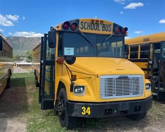 #34 - 2000 Freightliner Thomas 78 Passenger Bus