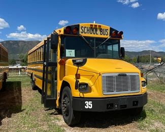 #35 - 2000 Freightliner Thomas 78 Passenger Bus