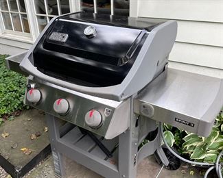 2yr old Weber Grill