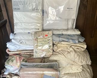 Bed Linens: Sheets, Shams, Duvet Covers & More, Some New, Sizes Vary
Lot #: 178