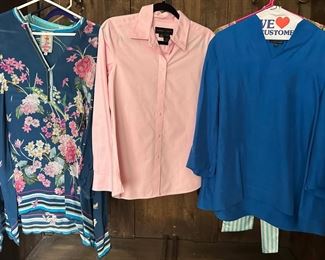 11 Women's Tops: New With Tags Elie Tahari, Eileen Fisher, Johnny Was, Vince, Joie & More, Sizes Vary
Lot #: 55