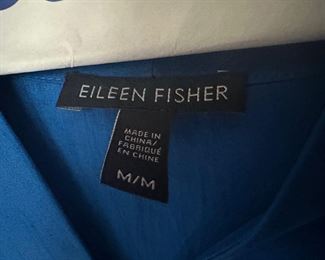 11 Women's Tops: New With Tags Elie Tahari, Eileen Fisher, Johnny Was, Vince, Joie & More, Sizes Vary
Lot #: 55