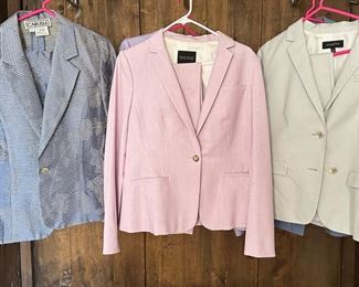 4 Women's Pants Suits & 1 Skirt Suit : Banana Republic, Reiss, Carlisle, J. Crew, Talbots & More, Sizes Vary
Lot #: 27