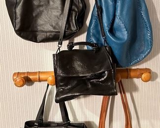 5 Large Bags: Daniella Lehavi, Clava, New Bag With Laptop Compartment & More
Lot #: 109