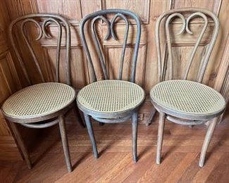 5 Vintage Caned Solid Wood Chairs In 2 Styles
Lot #: 79