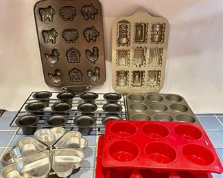 8 Baking Pans: Cakelet Pans, Silicone Cupcake Pans, Heart Shaped Pan & More, Mostly New, Some By Nordic Ware
Lot #: 48