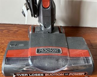 Shark Rocket Vacuum Cleaner Midel HV301-26
Lot #: 137