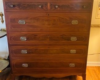 $595 	
6 drawers chest flamed mahogany 44Wx18x48T	