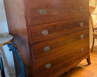 $595 	
6 drawers chest flamed mahogany 44Wx18x48T	