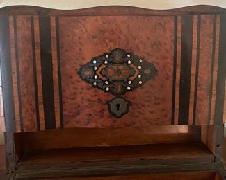 $650 	
Tantalus complete 13Wx9 1/2Dx10 1/2T	