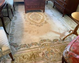 $240 	
Chinese rug 8'8""x12' cream & pastel - need cleanin "		