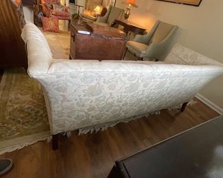 $100 	
Sofa 76""Wx22 1/2""Dx 28T"	