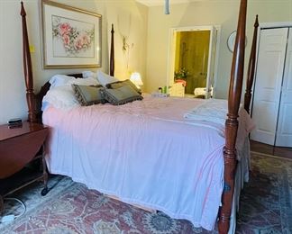 $450 	
Tempupedic full size 4 poster bed 		