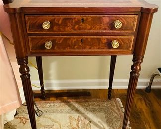 $190 	
Sheraton style side table Southampton 21x17x30									
top needs refinishing or good wax									