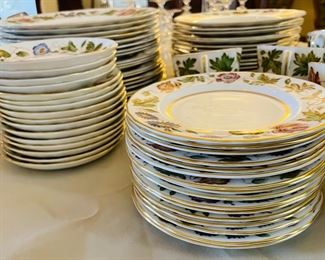 $375 	
"Royal Worcester ""Virginia""17 dinner plates "									
18 salad plates / 18 B&B / 12 cups & 16 saucers 									
Total 									