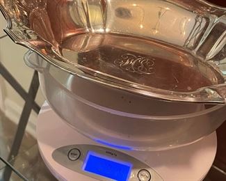 $168 	
Sterling bread tray mono 314 gr. 									