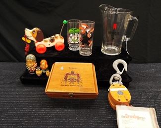 Pull toy  nesting doll