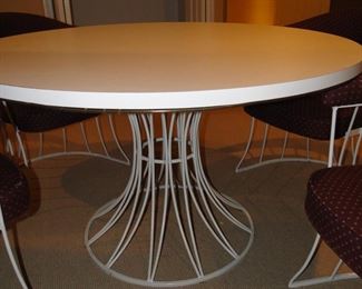 Classic 1970's Kitchen Dinette Set in perfect condition