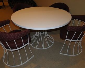 Classic 1970's Kitchen Dinette Set in perfect condition
