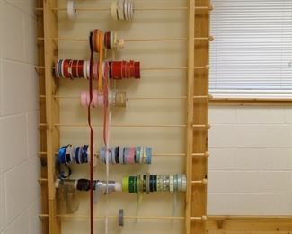 Very nice holder for ribbon