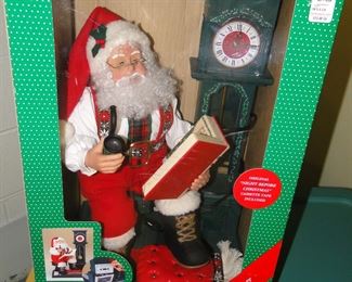 Nice, small variety of Christmas decorations