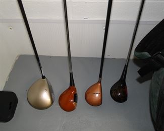 Small but nice assortment of clubs available