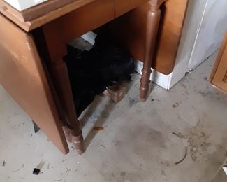 Drop Leaf DiningTable