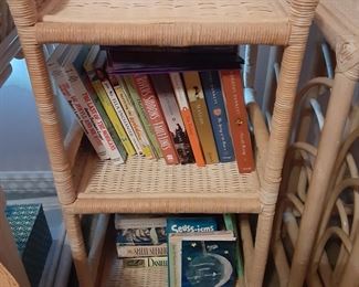 Small Wicker 2 shelf