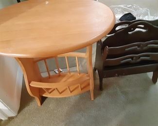 VTG Magazine Holder/Table