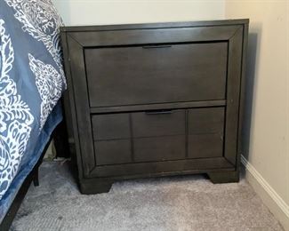 BED Contemporary Nightstand