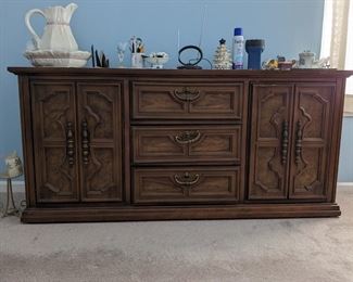 BED Mid Century Modern Dresser