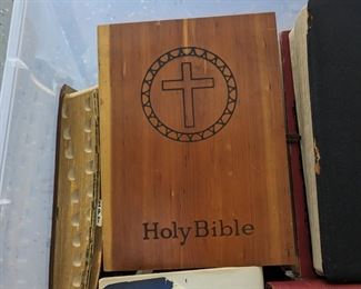 BOOK Bible Collection