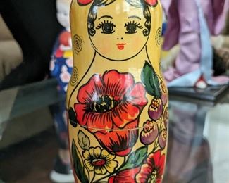 Collectible Dolls Nesting