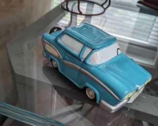 DECOR Teal Classic Car