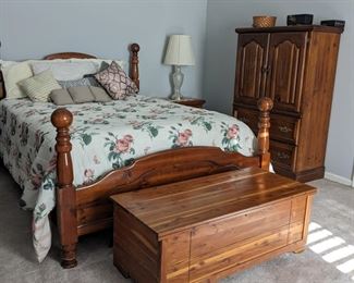 FURN Cedar Chest