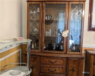 FURN China Cabinet Display Case Traditional