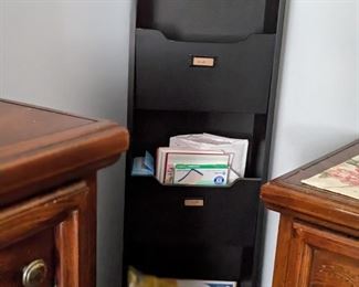 FURN File Holder Mail Sorter