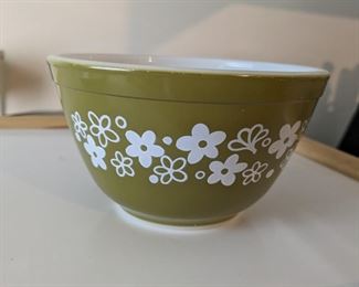 KIT Pyrex Green Bowls Vintage Daisy Floral