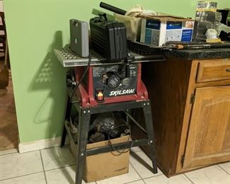 TOOL Table Saw