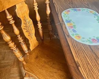 vintage table and chairs 