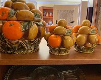 Vintage cookie jar fruit