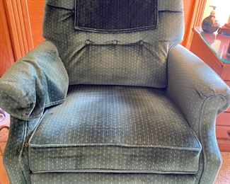 Lazboy chair in a dark green mini print//works great