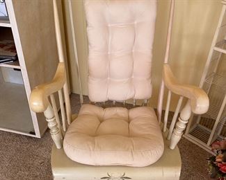 Lovely Hitchcock style rocker