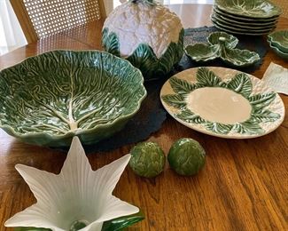 Made in Portugal Spinach leaf plates and serving pieces