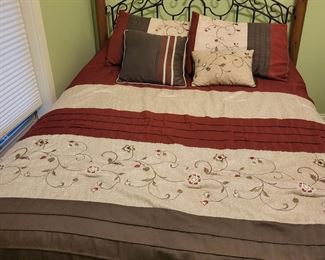 Solid QUEEN bed. Will be sold as Set: bed, dresser, 2 nightstands, armoire 