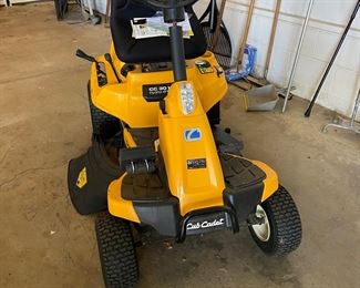 Cub Cadet 30 inch CC 30 H Hydro Drive riding mower