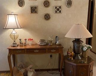 Lots of misc furniture, wall decor and Knick knacks.