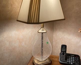 Even the lamps are in pristine condition